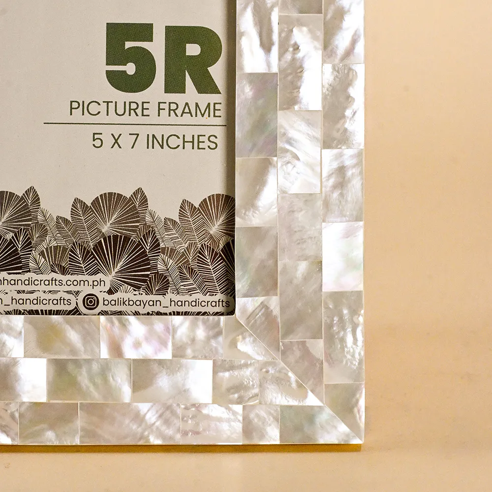 Balikbayan-Handicrafts_MOP-Picture-Frame-5R_Bottom-Close-Up